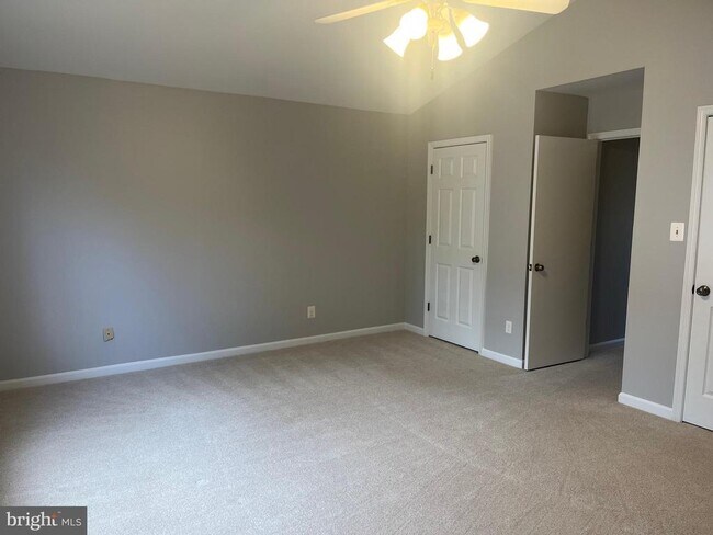 Building Photo - 14223 Brenham Dr