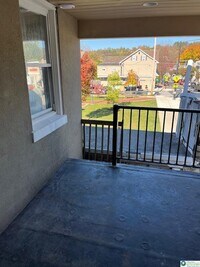 Building Photo - 218 Cattell St