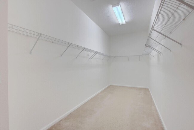 Building Photo - 7553 Greenville Cir