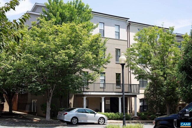 Primary Photo - 745 Walker Square