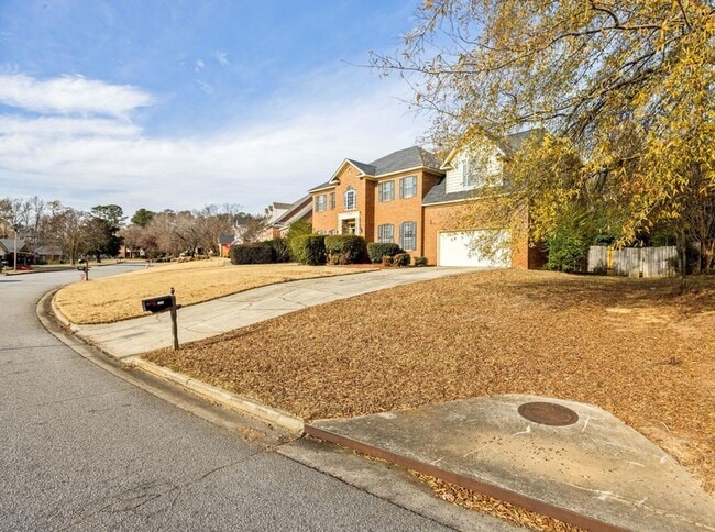 Building Photo - 1114 Rivershyre Dr