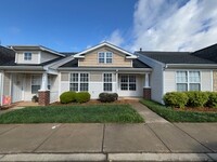 Building Photo - 484 Lexie Ln
