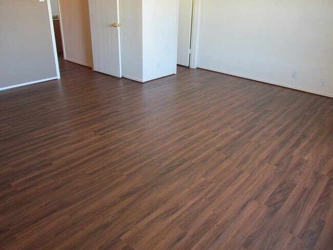 Building Photo - 8135 Grand Bnd