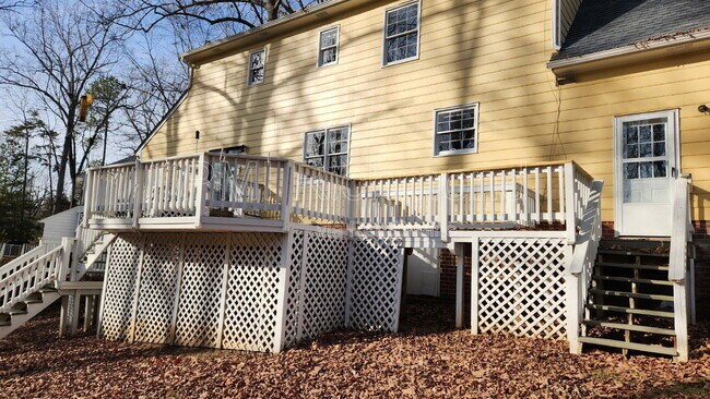 Building Photo - 4606 Wind Pl