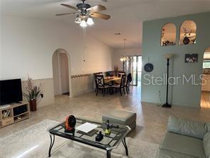 Building Photo - 746 Maderia Ct