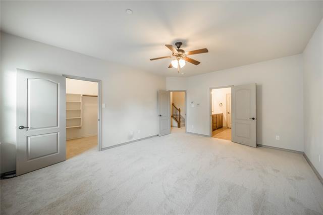 Building Photo - 2813 Sheridan Dr
