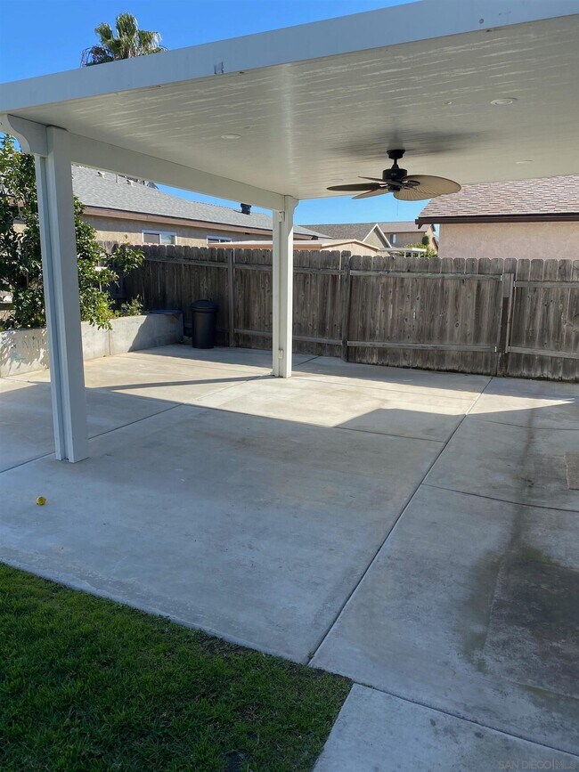 Building Photo - 11217 Adriatic Pl