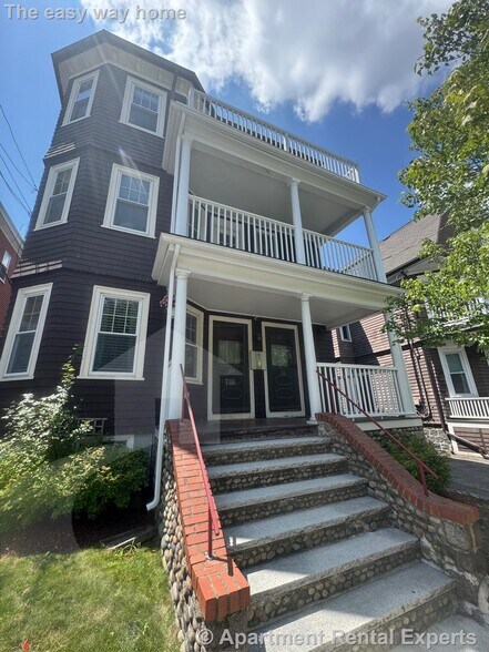 Primary Photo - 86 Morrison Ave