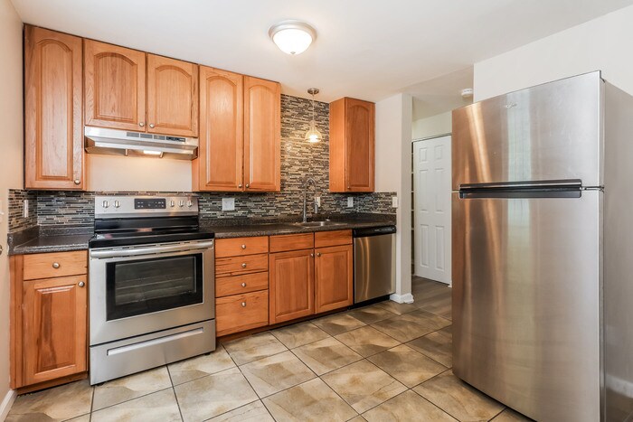 Building Photo - 3132 Dorf Dr