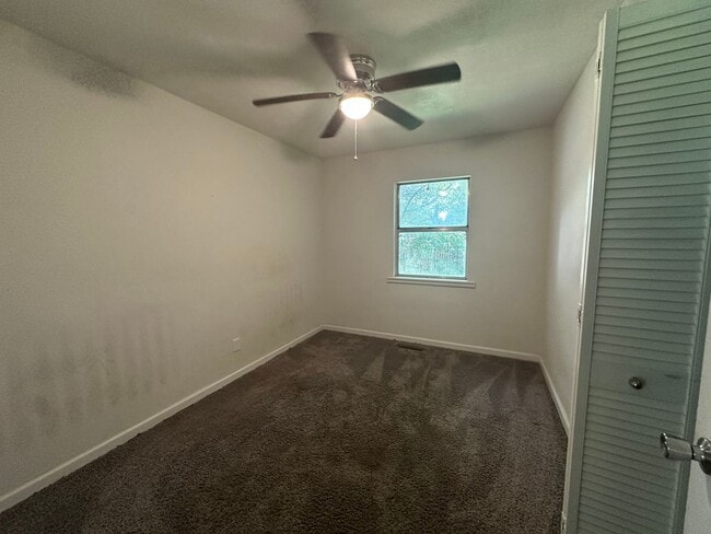 Building Photo - Welcome to your dream home in the heart of...