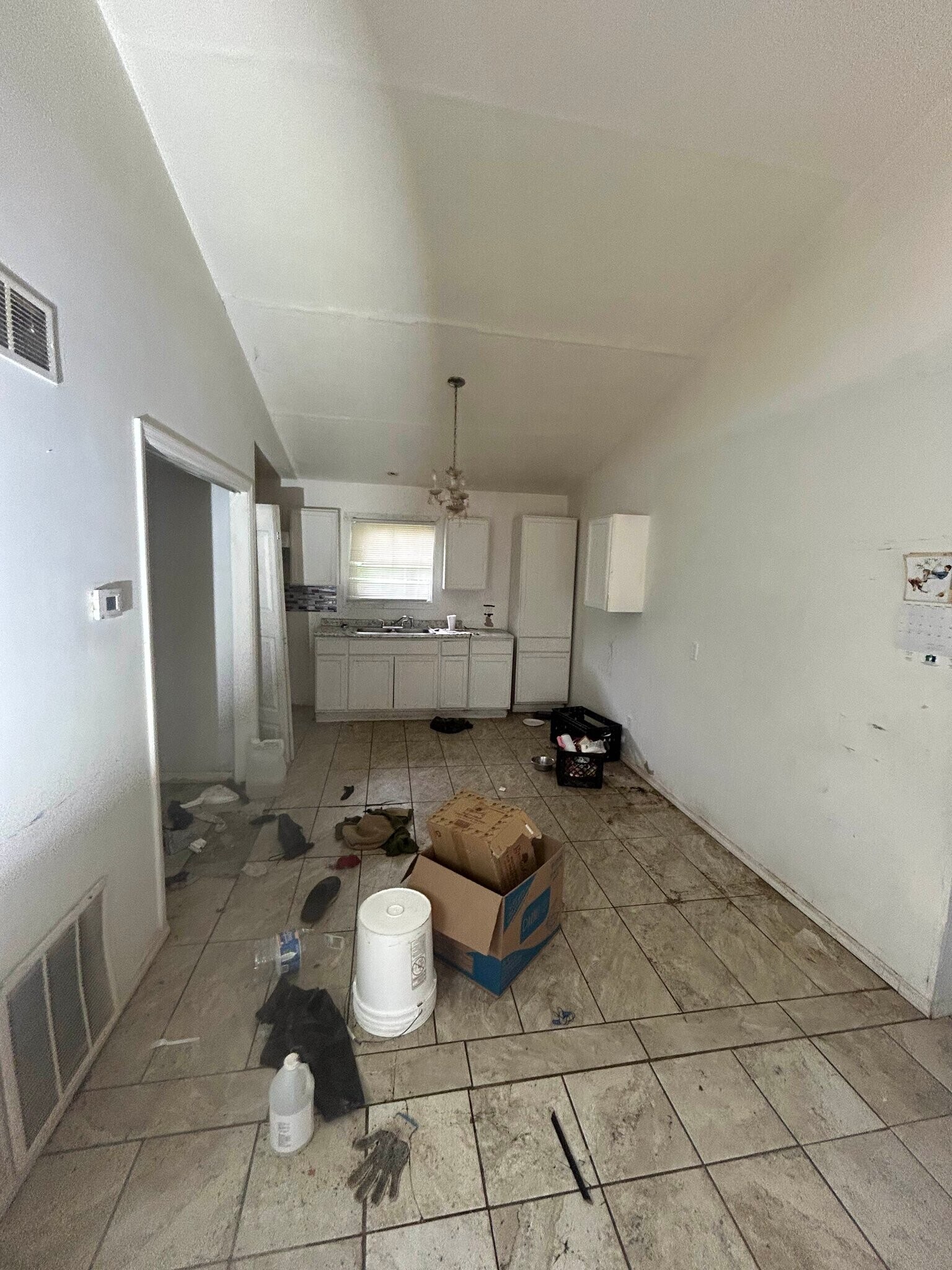 Building Photo - 1104 N 41st St