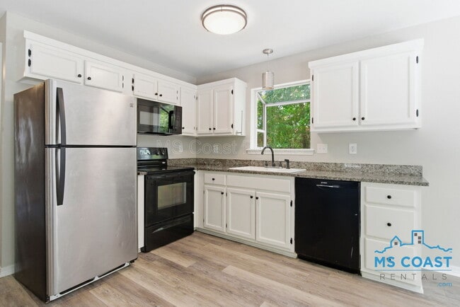 Building Photo - 11136 Windsor Hill Dr