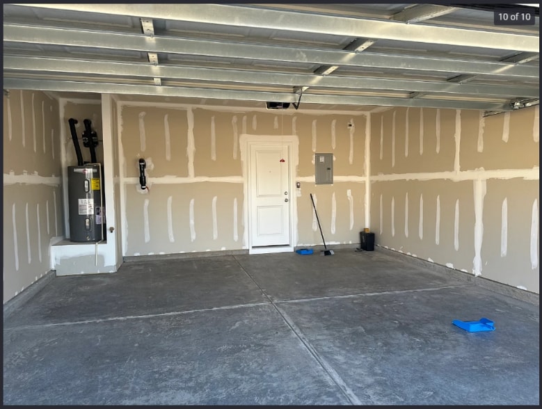 Building Photo - 874 McKenzie Pk Ter