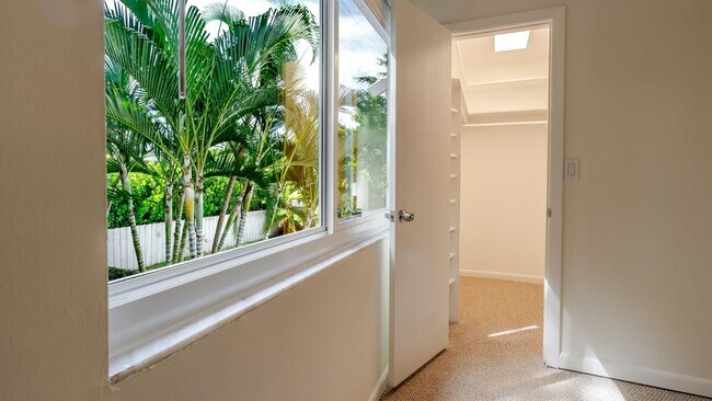 Building Photo - 3069 NW 27th Terrace