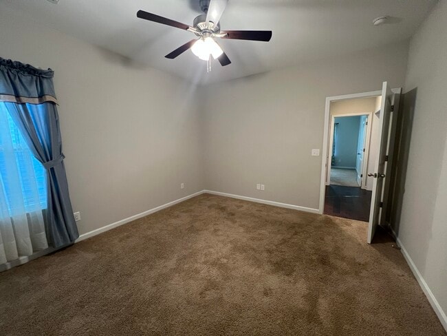 Building Photo - 3177 Mayflower Ln