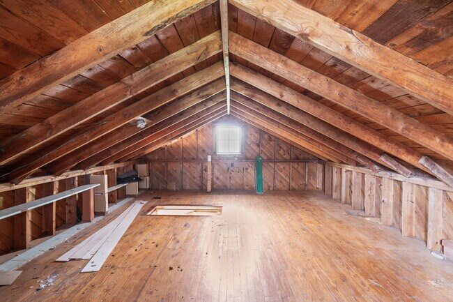 Building Photo - 314 Crossway Rd