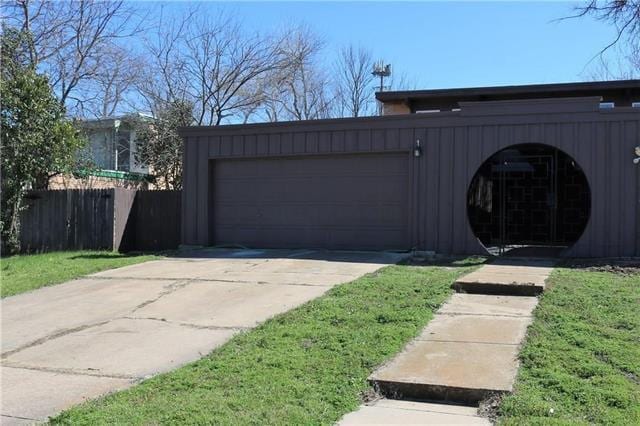 Building Photo - 6321 Walraven Cir