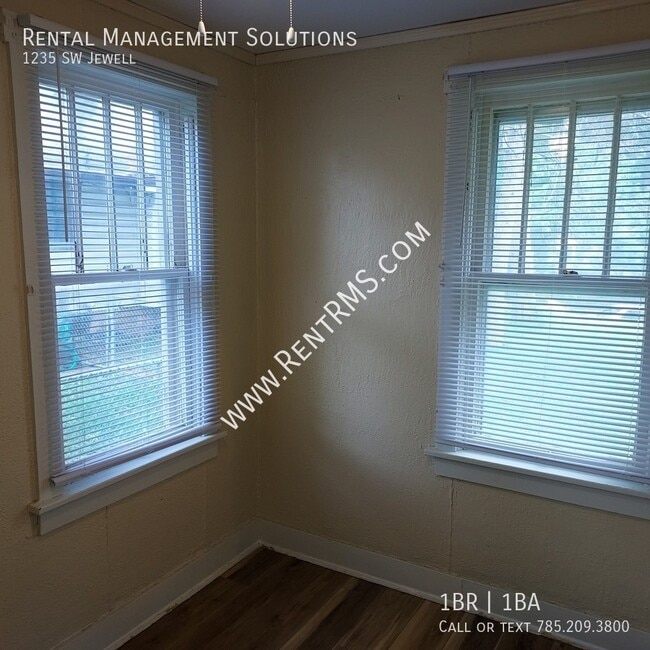 Building Photo - *NEAR WASHBURN UNIVERSITY* 1235 SW Jewell-...
