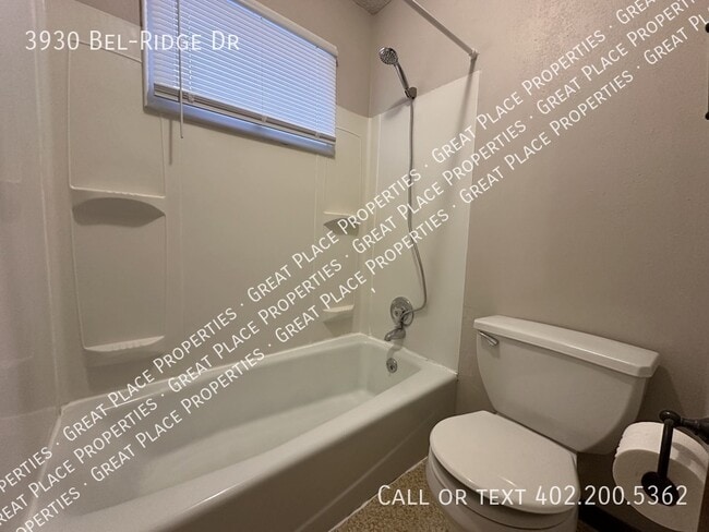 Building Photo - 3930 Bel-Ridge Dr