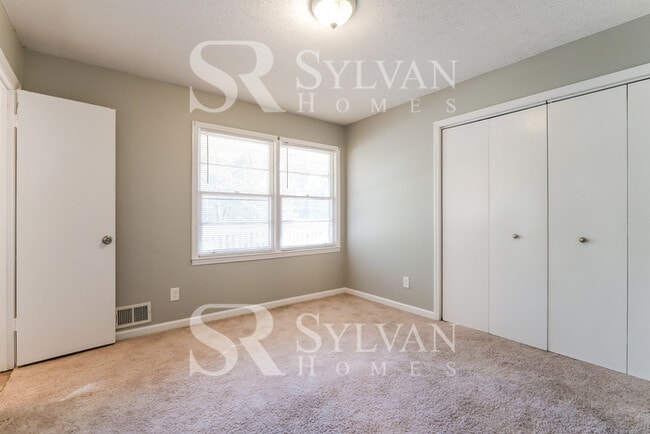 Building Photo - Coming HOME never felt so good!