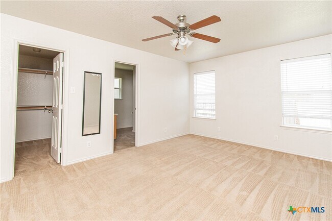 Building Photo - 3408 Ida Dr