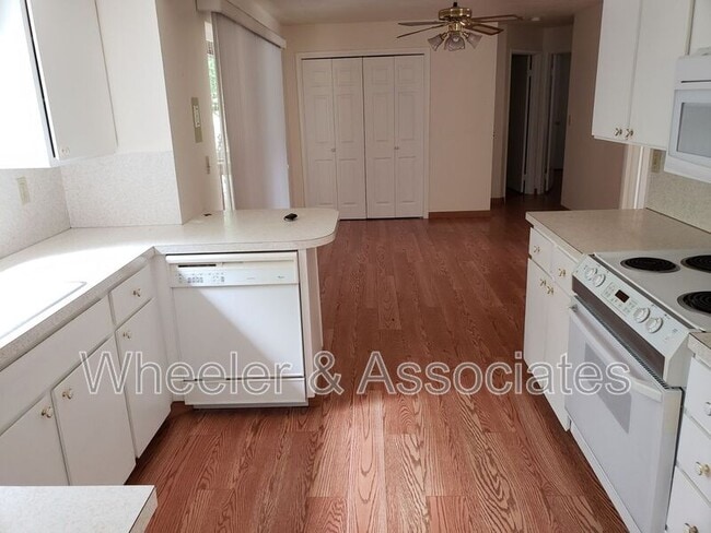 Building Photo - 137 E 5250 S