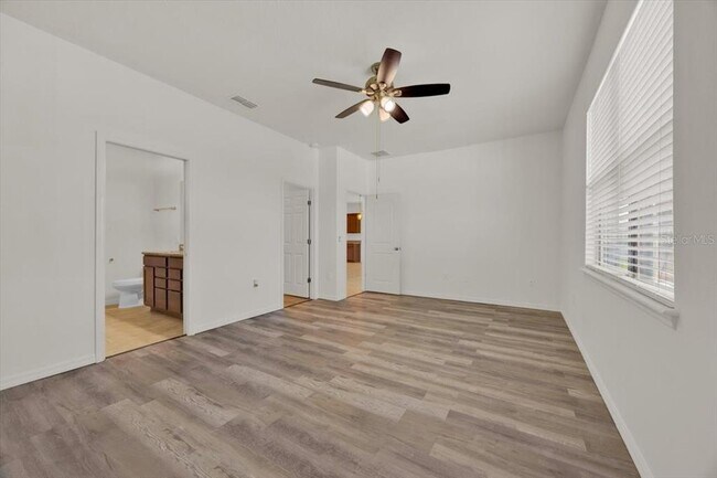 Building Photo - 8755 Rindge Rd