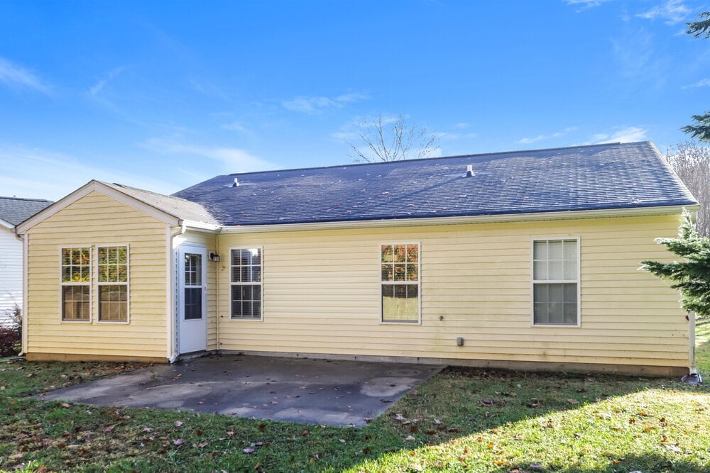 Building Photo - 2012 Embark Dr