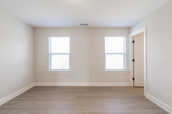 Building Photo - 3632 Trull St