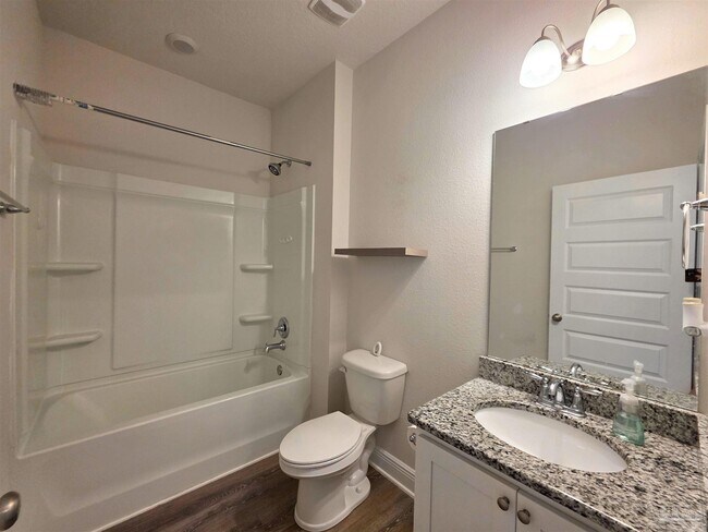 Building Photo - 7757 Burnside Lp