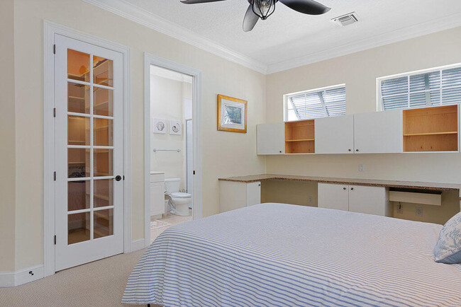 Building Photo - 9190 Spring Time Dr