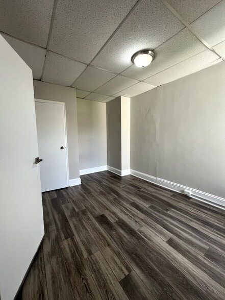 Building Photo - 4053 Sansom St