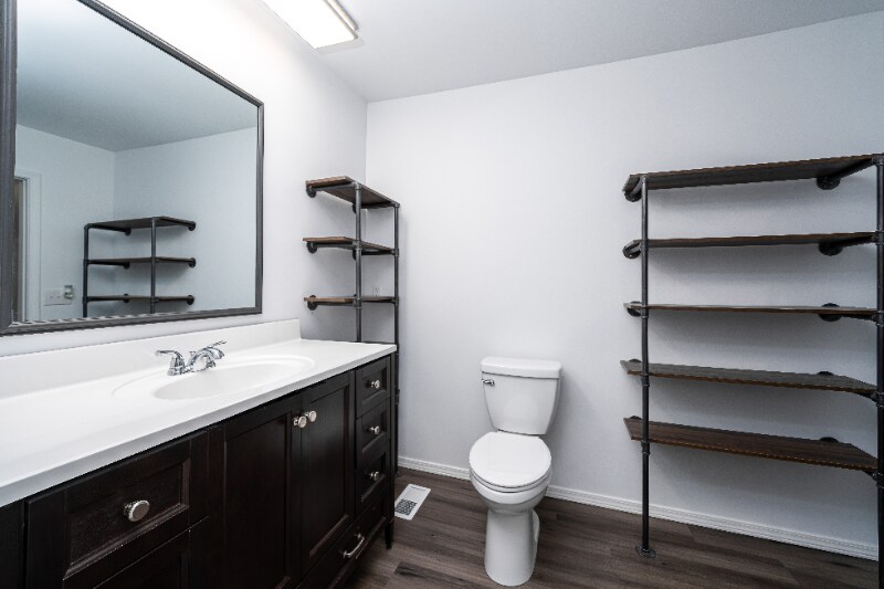 Building Photo - 3413 Cameron Ct