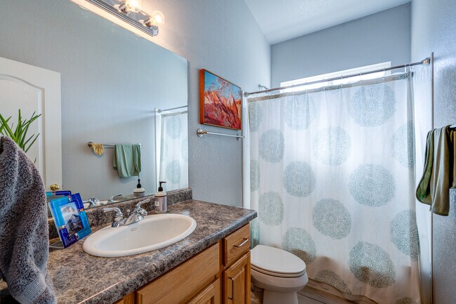 Building Photo - 280 Gold Claim Terrace