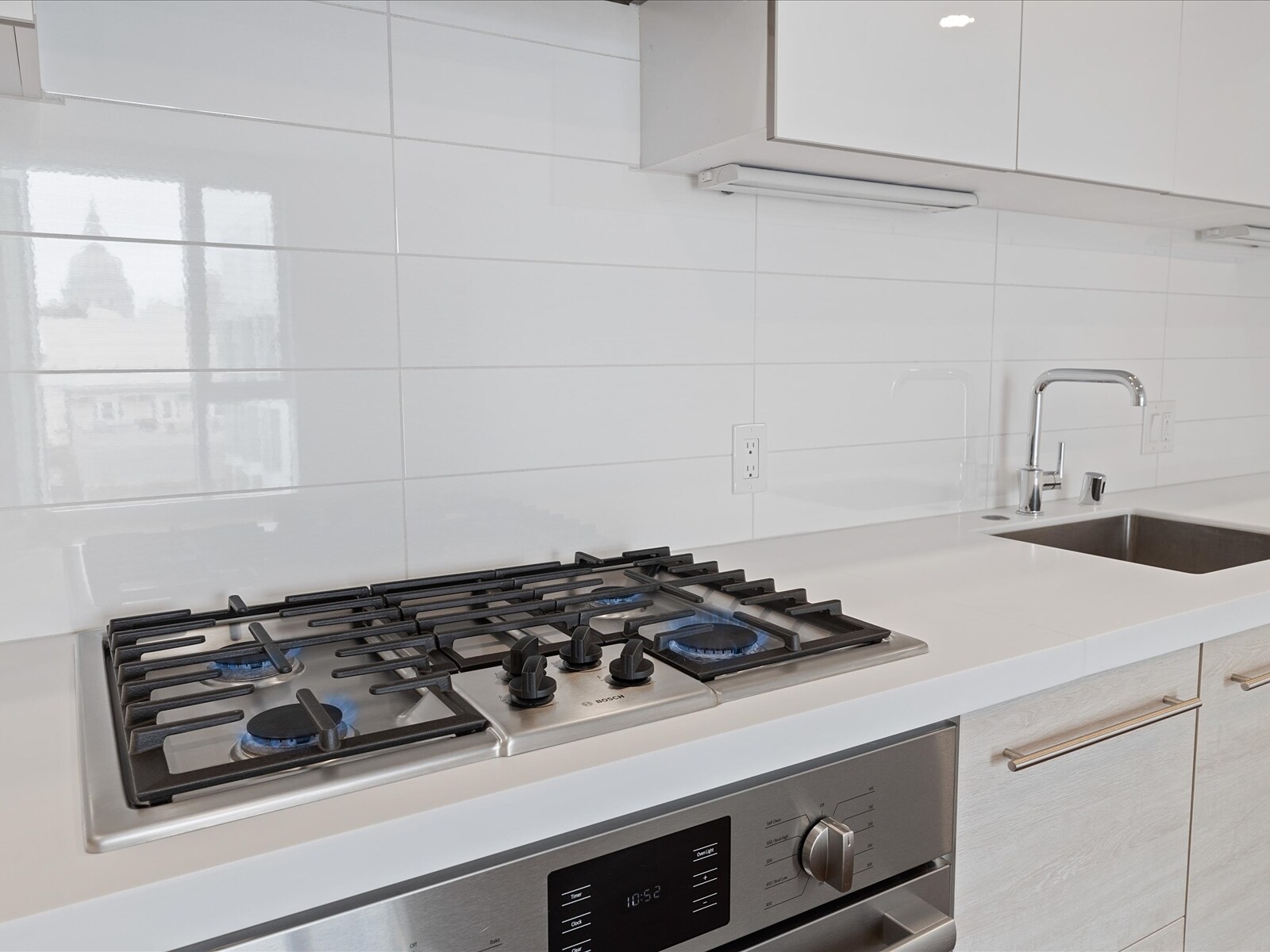 Building Photo - 555 Fulton St