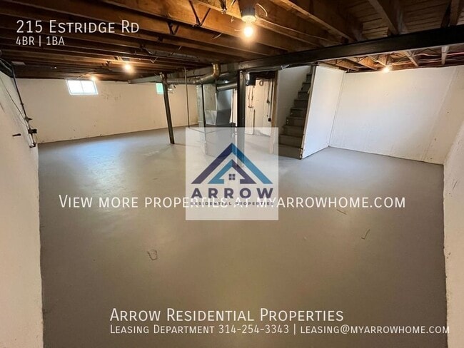 Building Photo - 215 Estridge Rd