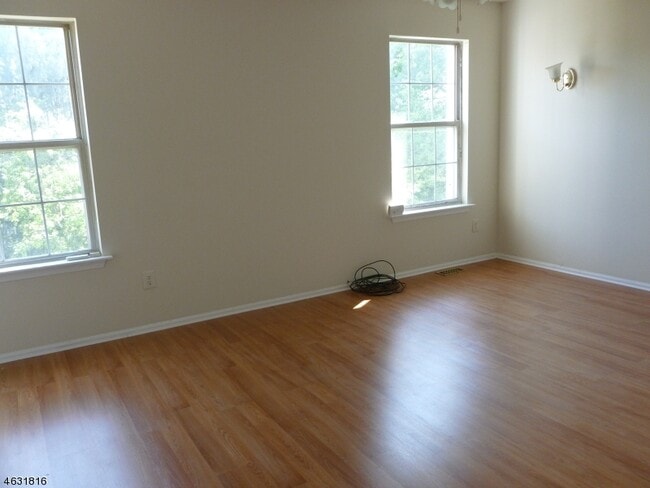 Building Photo - 408 Hawkshead Way