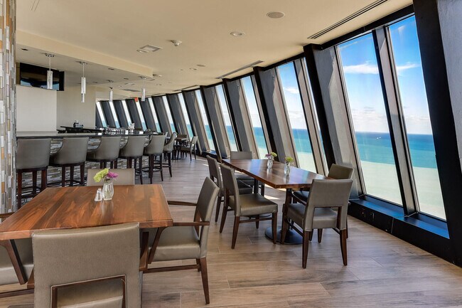 Building Photo - 3000 N Ocean Dr