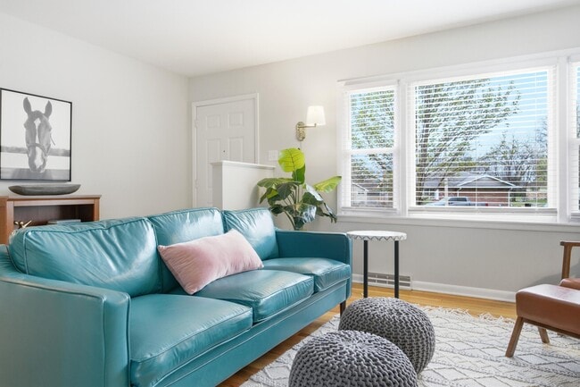 Building Photo - 2609 Wee Wynd