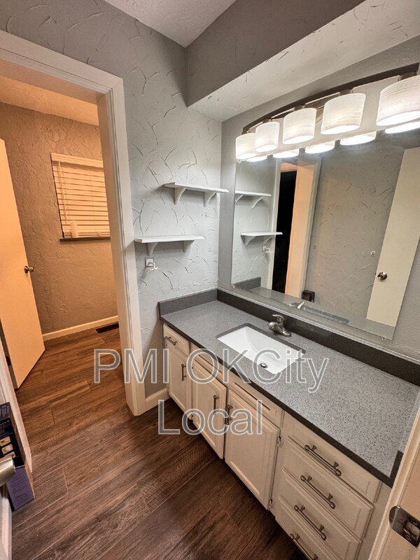 Building Photo - 4717 NW 57th St