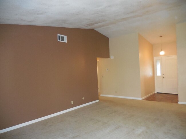 Building Photo - Beautiful Vacaville Home for Rent