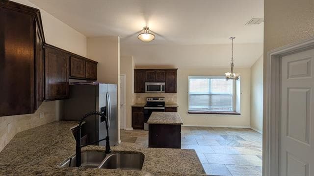 Building Photo - 1302 Pajarito Mountain Dr