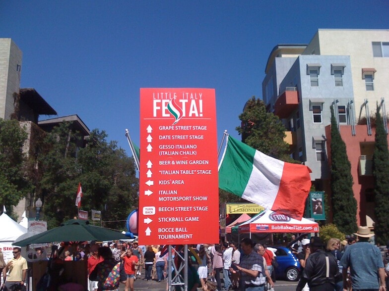 Building Photo - 1601 India St