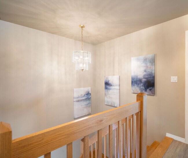 Building Photo - 28 Shoals View Dr