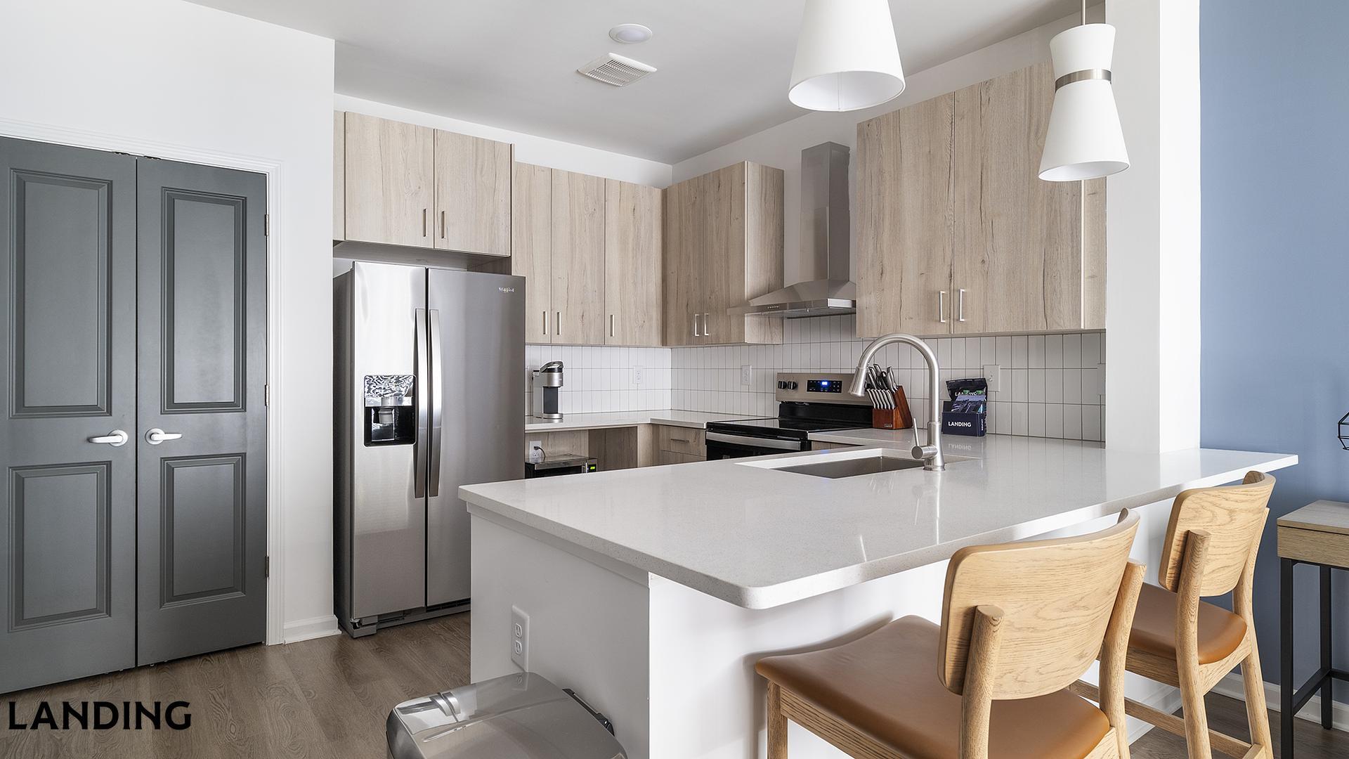 Building Photo - 2800 Milan Ct