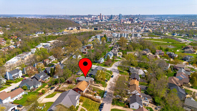 Building Photo - 1128 Exter Dr