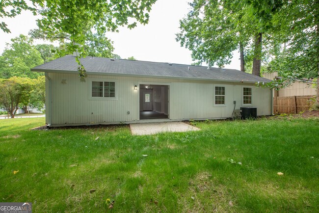 Building Photo - 5461 Brisbane Ct
