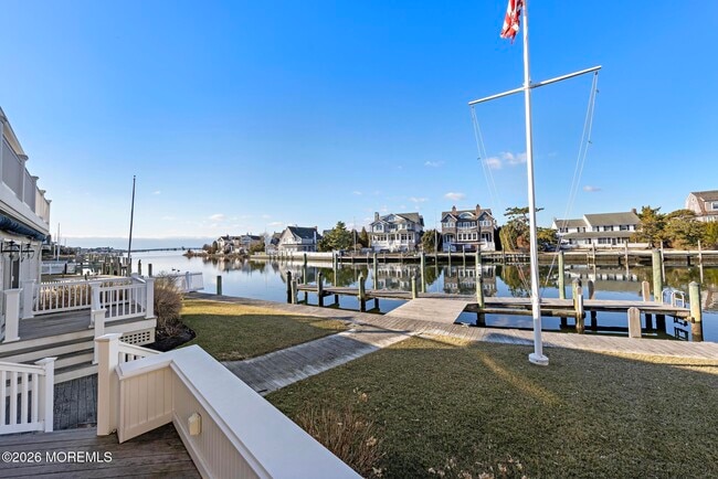 Building Photo - 954 Barnegat Ln