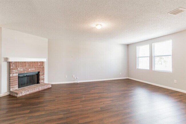 Building Photo - 3335 Lipizzan Dr