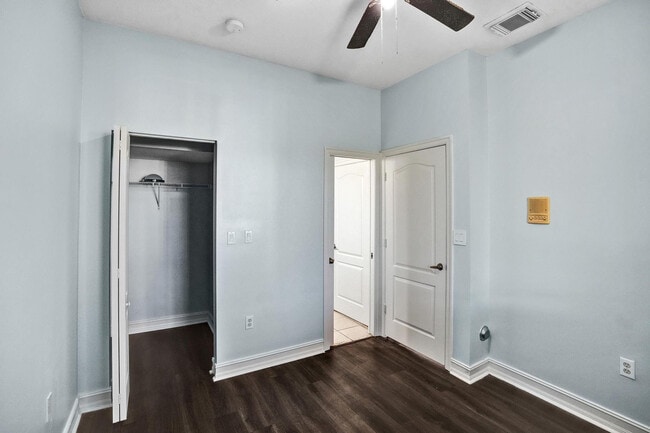 Building Photo - 21403 NW 13th Ct